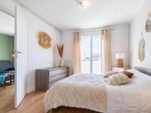 Appartements Apartment Coutant by Interhome : photos des chambres