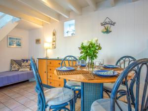 Maisons de vacances Holiday Home Cote Bleu by Interhome : photos des chambres