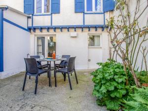 Maisons de vacances Holiday Home Cote Bleu by Interhome : photos des chambres