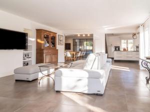 Maisons de vacances Holiday Home Les Eaux Claires by Interhome : photos des chambres