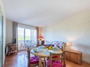 Apartment Porto di Mar-16 by Interhome