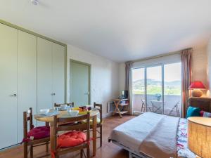 Apartment Porto di Mar-16 by Interhome