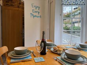 Holiday Home Cherry Orchard Cottage by Interhome