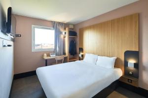 Hotels B&B HOTEL Orly Chevilly-Larue - Nationale 7 : photos des chambres