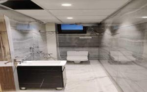 Sun Moon Residency and Apartments, Hotels in Rohini