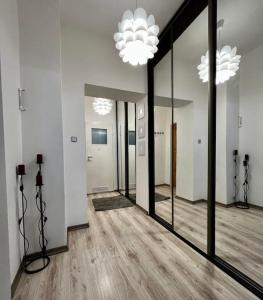 Nice Apartament 200m From Center