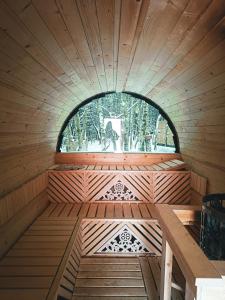 Jurty z widokiem, prywatna balia- DZIKOLAS GLAMPING