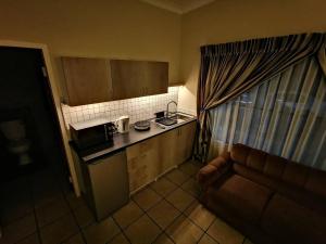 Cozy Manor Guestrooms