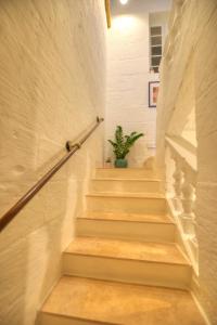 Impressive & stylish Palazzino in Valletta DDEM1-3