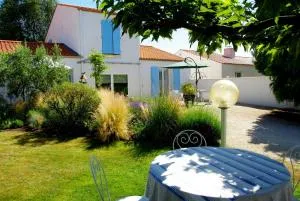 欧玛西特住宿加早餐旅馆 - Commequiers