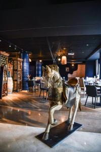 Hotels Hotel Mercure Chateau de Fontainebleau : photos des chambres