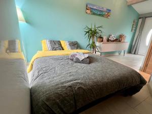 Maisons de vacances Gite Anse Coco Luberon - Au calme, gite avec piscine securisee : photos des chambres