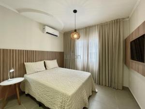 204 - Lindo apto em Bombas com 02 dormitórios