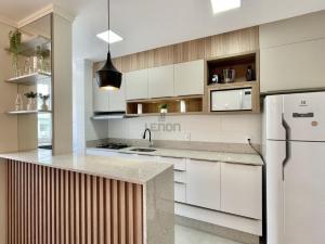 204 - Lindo apto em Bombas com 02 dormitórios