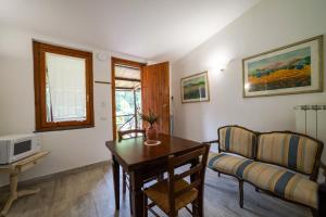 Apartamento de 1 dormitorio con terraza