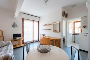 JOIVY Cosy flat with terrace near Rapallo Castle