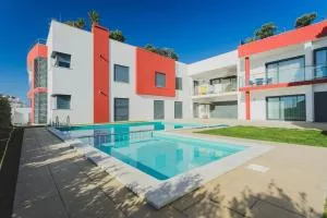 Best Houses 03 - Deluxe Two Bedrooms and Pool - Design Apartment - Casais Brancos