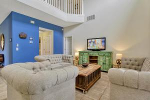 Mickeys Sunspot - 6 bed Emerald Island Resort pool home