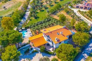 Vista Allegra Pagoda - Villa con piscina - Corropoli