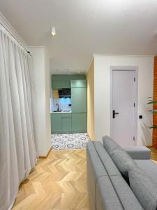 George’s Apartment