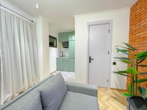 George’s Apartment