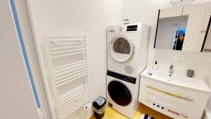 Appartements Cosy appart 1, Cergy Le Haut, 6 personnes, 3 min gare, parking prive : photos des chambres