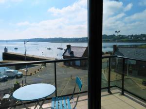 Appartement rénové 2 chambres avec WIFI et parking à Perros-Guirec - FR-1-368-307
