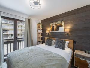 Appartement avec Jacuzzi et Parking à Courchevel - FR-1-563-106