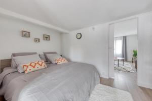 Appartements Charmant T3 en Duplex : photos des chambres