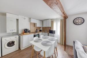 Appartements Charmant T3 en Duplex : photos des chambres