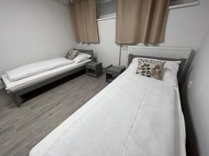 Hostel H18