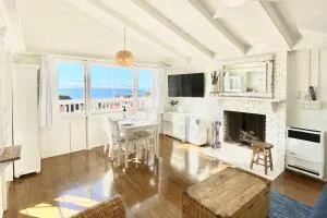 Virginia Way Cottage - Laguna Niguel