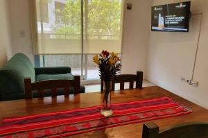 Departamento 2 amb luminoso confortable Terraza y pileta compartidas