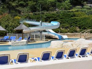 Maison Duplex 3P 6 Pers avec Piscines, Terrasses, Parking et Animaux Admis - Salavas - FR-1-382-16