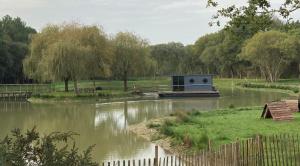 Campings Ecolodge Charles Ashton Hebergement insolite sur l'eau : photos des chambres