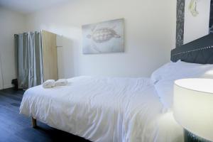 Appartements Le 34 Malon, T5 hypercentre chic et cosy, wifi, netflix par SOVALFI : photos des chambres