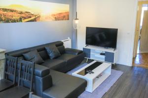 Appartements Le 34 Malon, T5 hypercentre chic et cosy, wifi, netflix par SOVALFI : photos des chambres