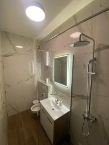 King Milans Apartment