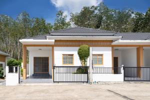 Villa Sunrise Garden A181