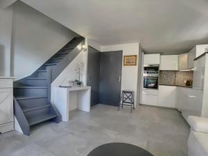 Appartement Saintes-Maries-de-la-Mer, 6 pièces, 8 personnes - FR-1-475-72