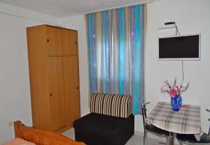 Apartments Tomislav - 120 m from beach