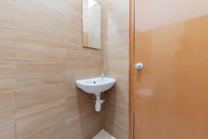 Urbanview Hotel Cozy Samarinda by RedDoorz