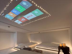 N vacation stay サウナBBQ付き一棟貸ヴィラ2名2万から ペット可 100インチ超え大画面シアター