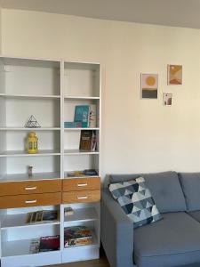 Spacious 2 BRD Flat by the Mall