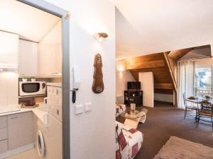 Appartements Duplex ensoleille pour 6 pers avec balcon, parking et proche des remontees mecaniques a Saint Lary - FR-1-296-265 : photos des chambres