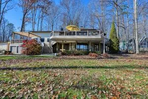 GG's Lakehouse - Bumpass GG's Lakehouse - Bumpass