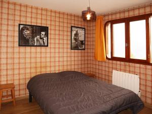 Grand appart skis aux pieds 6 pers, balcon, ascenseur, à coté du jardin des neiges, animaux admis - FR-1-322-220