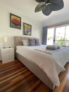 선샤인코스트 Luxury Top Floor Sunset Villa 싱글룸 스위트룸