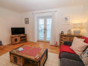 8 Pen Llanw Tides Reach