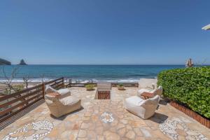 Glorious Sunset & Sea View Studio Mariastella 5
